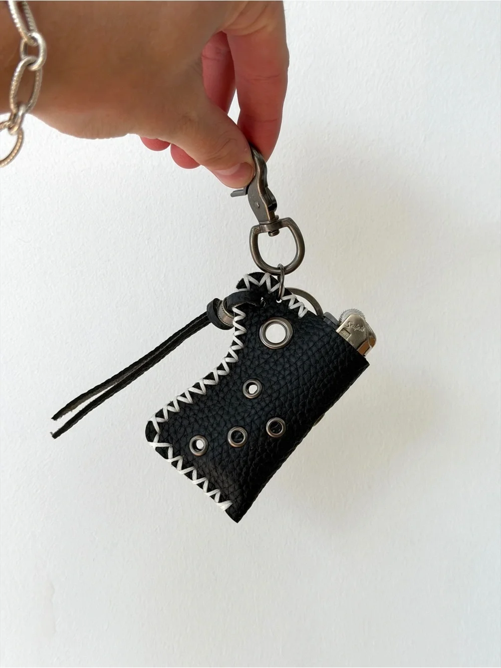 Black Leather Keychain Wallet with White Stitching